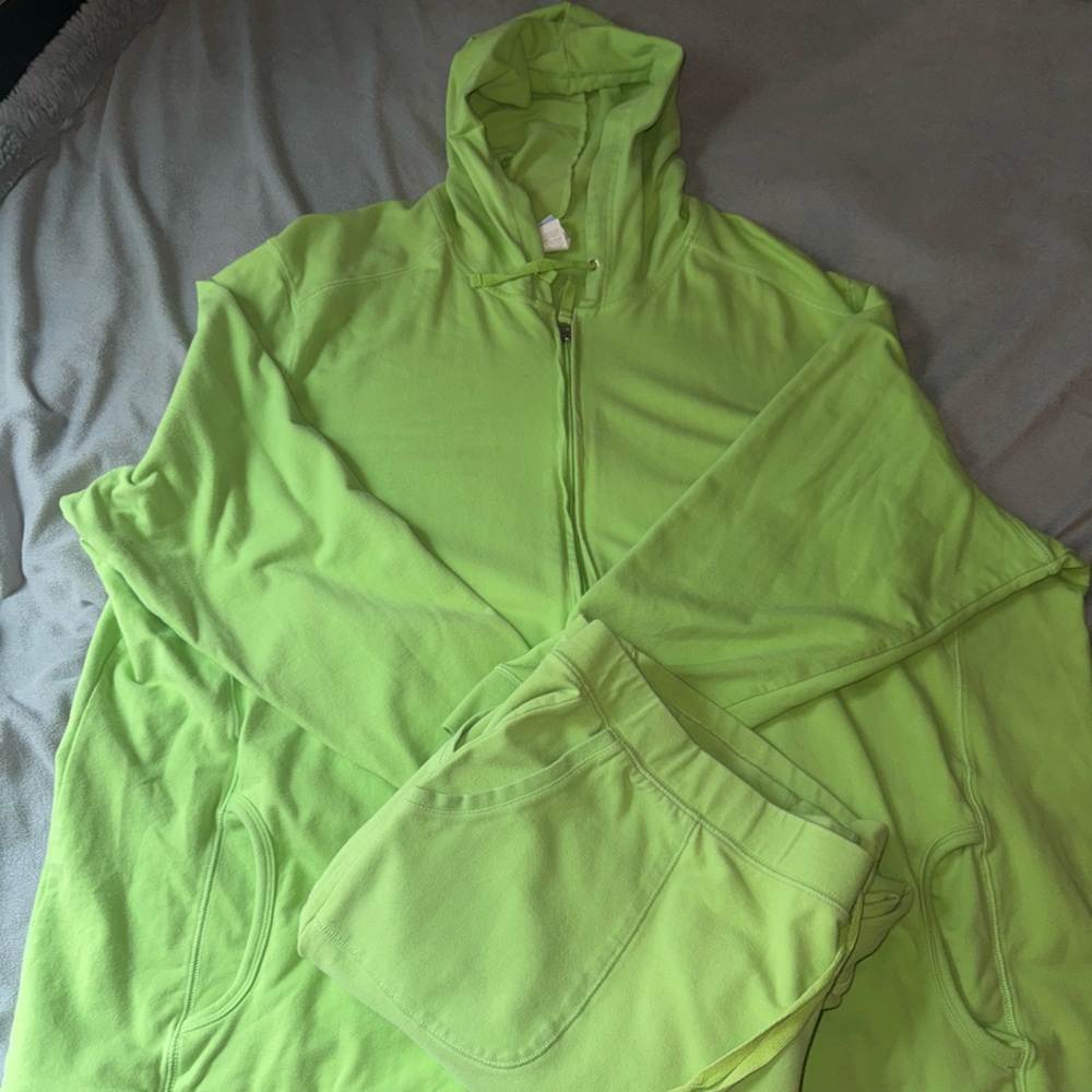 Bright green track suit Y2K, Casual, Activewear